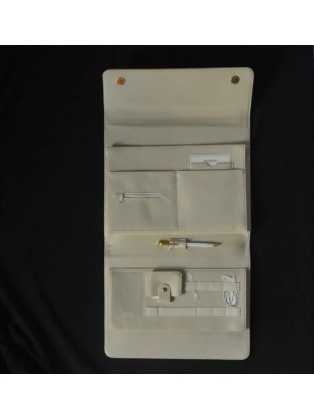 Indigo AC Tech Ivory Travel Document Holder Portfolio Organizer Passport Case Pe